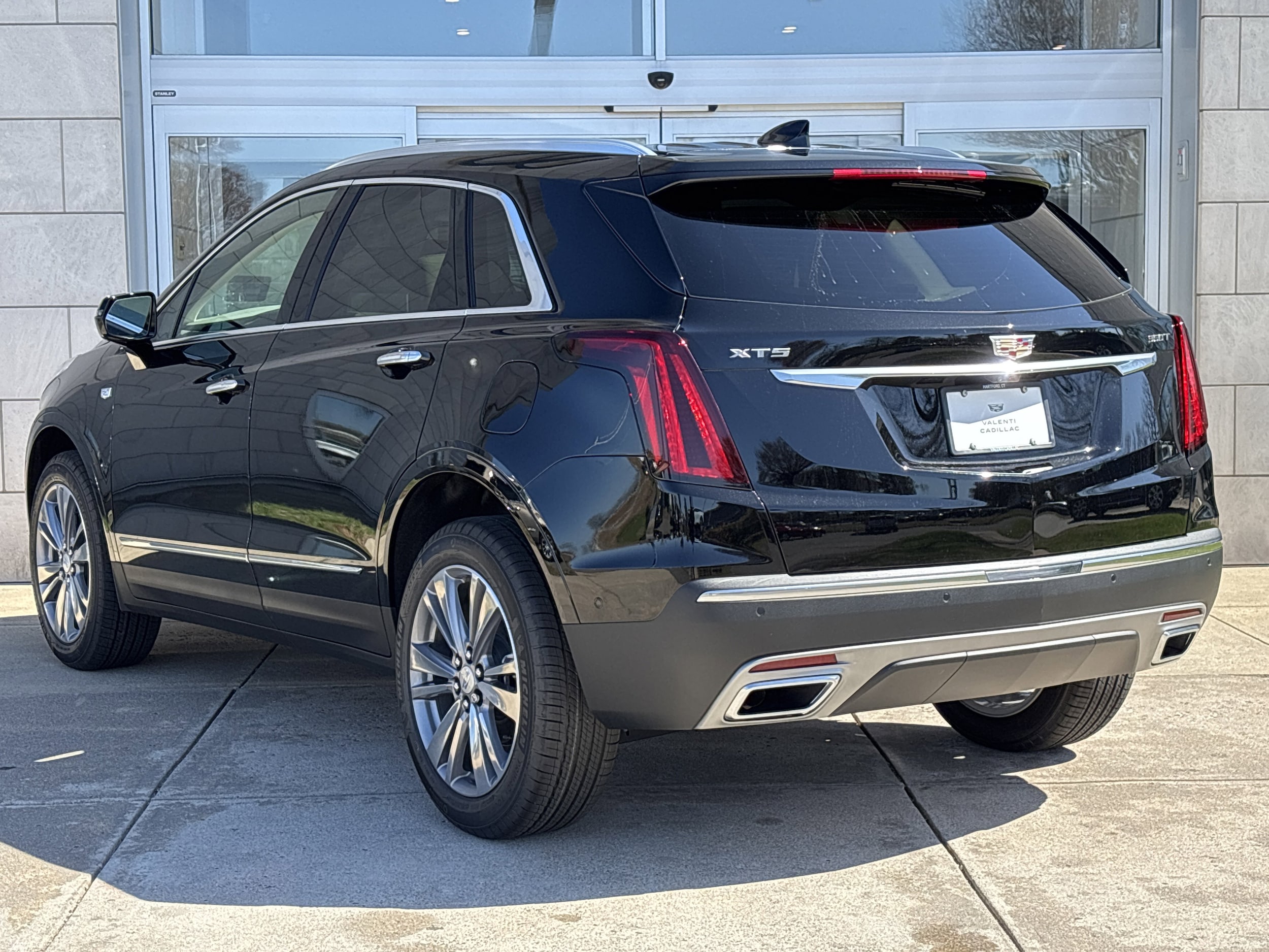 2025 Cadillac XT5 Premium Luxury - Photo 9