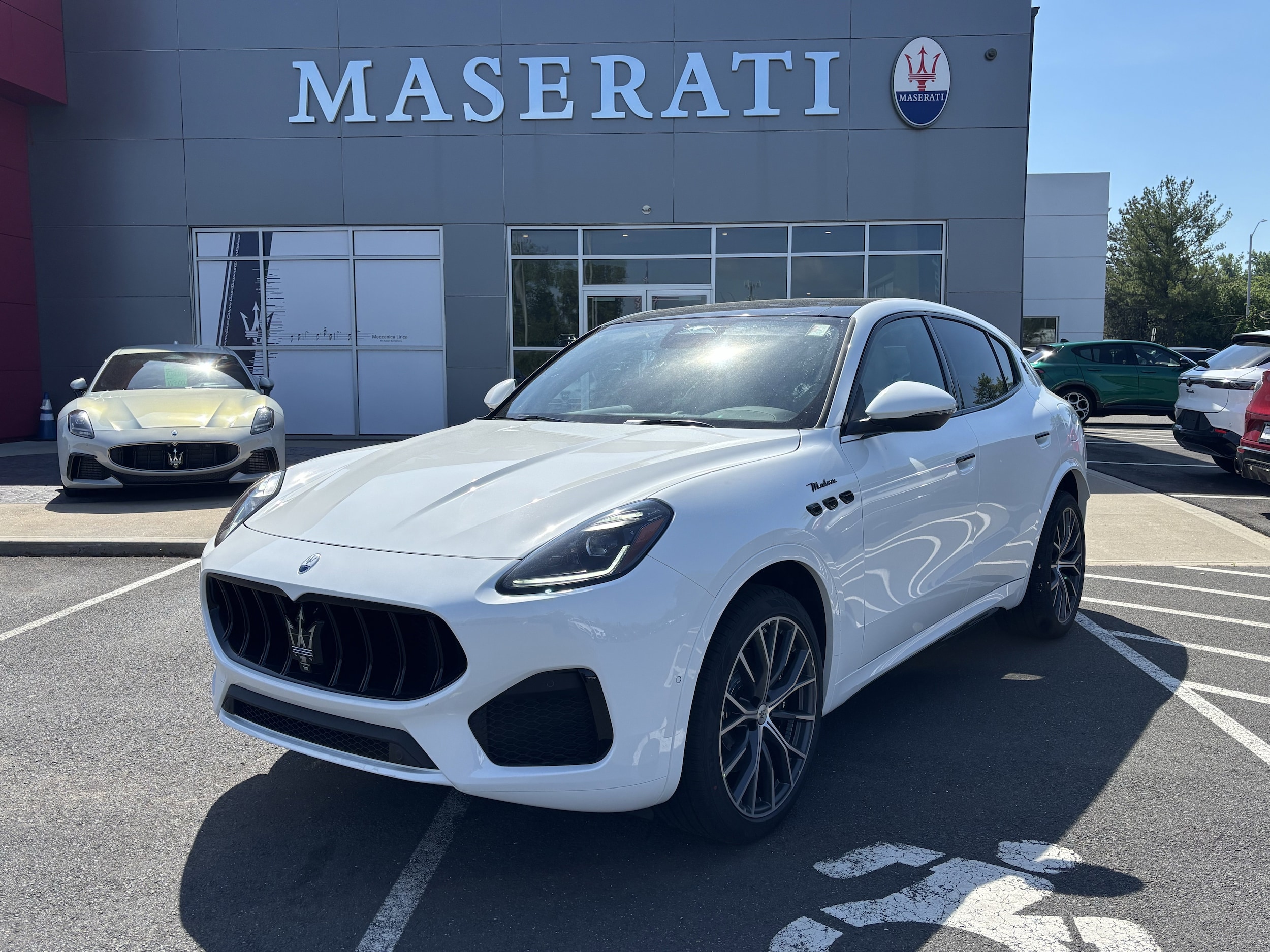 2026 Maserati Grecale Modena V6's photo