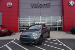 2025 FIAT 500e Base Hatchback