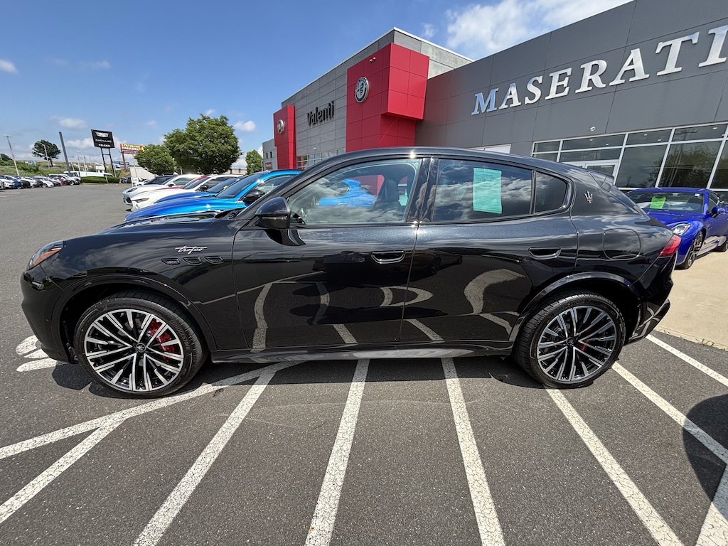Certified 2025 Maserati Grecale Trofeo SUV