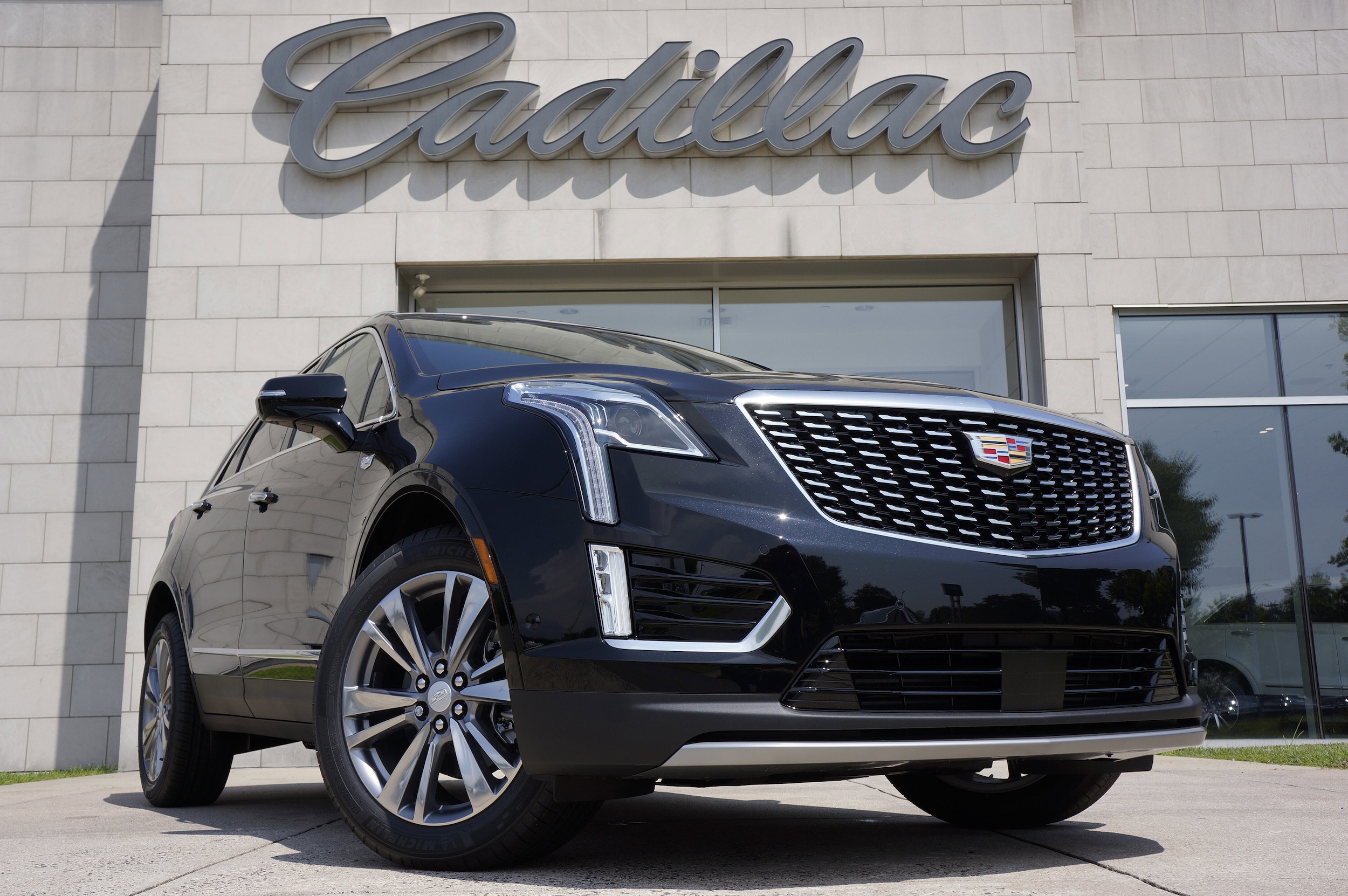 2025 Cadillac XT5 Premium Luxury's photo