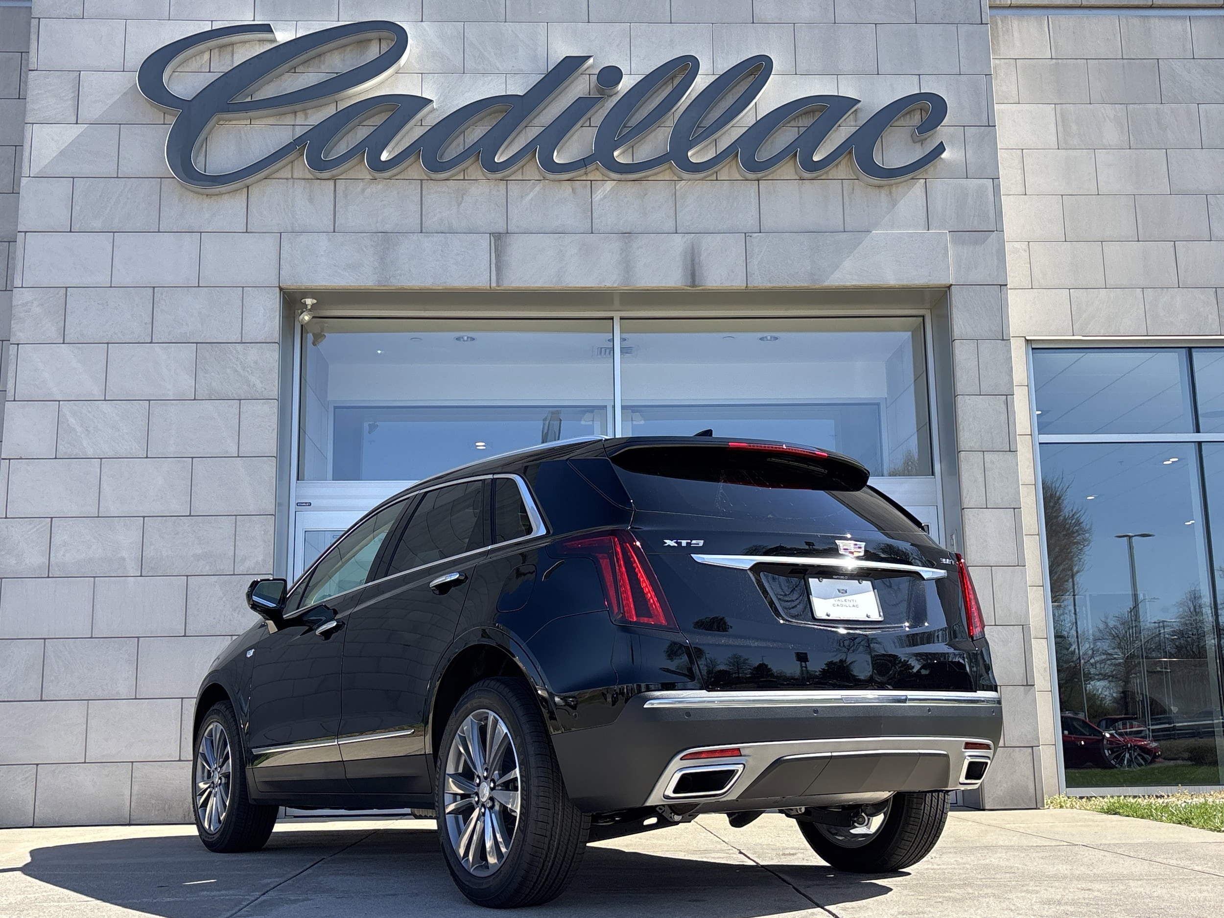 2025 Cadillac XT5 Premium Luxury - Photo 8