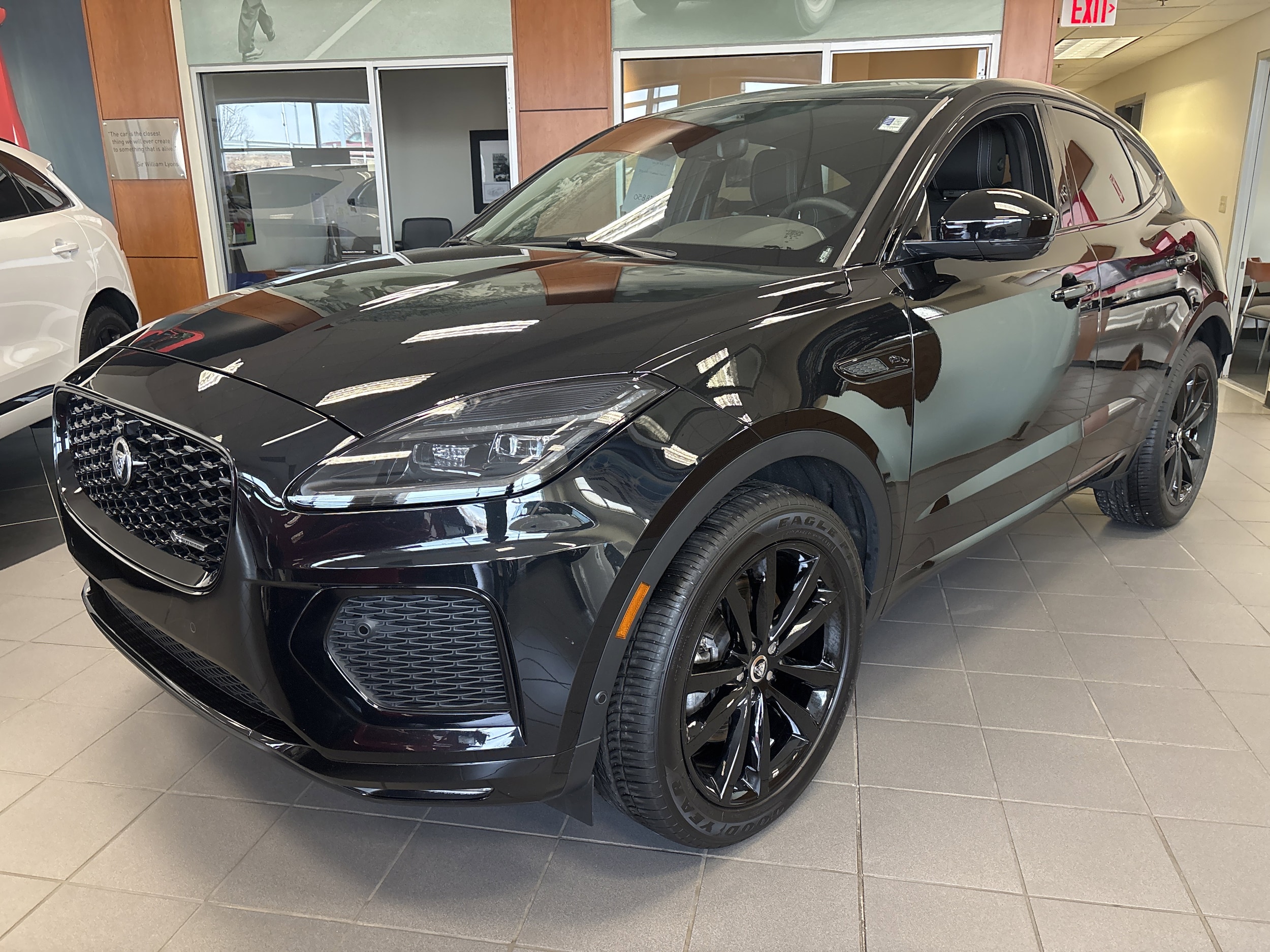 2024 Jaguar E-Pace R-DYNAMIC SE