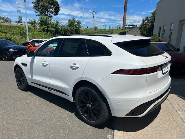 2026 Jaguar F-PACE P250 R-Dynamic S photo 3
