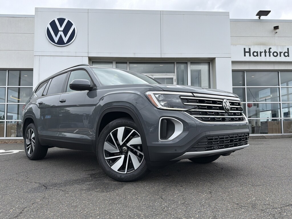 New 2026 Volkswagen Atlas SE w/Technology SUV