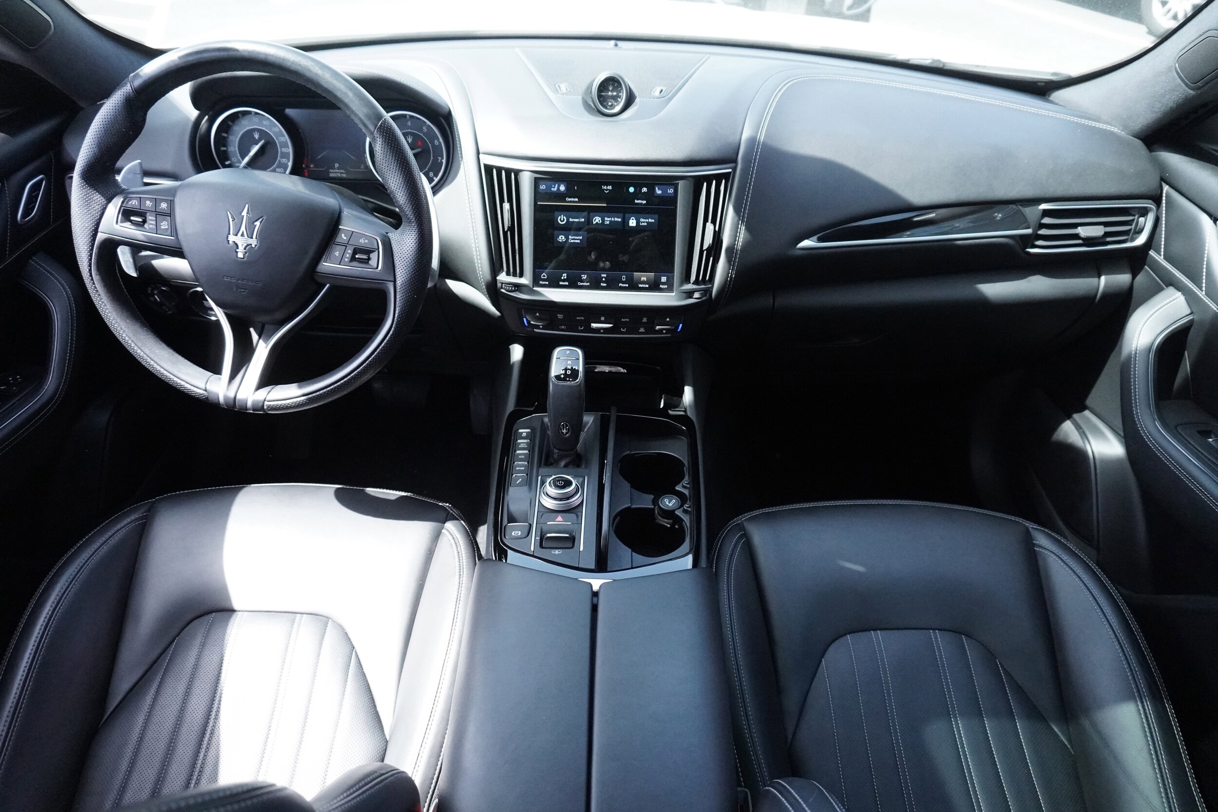 2021 Maserati Levante S photo 2