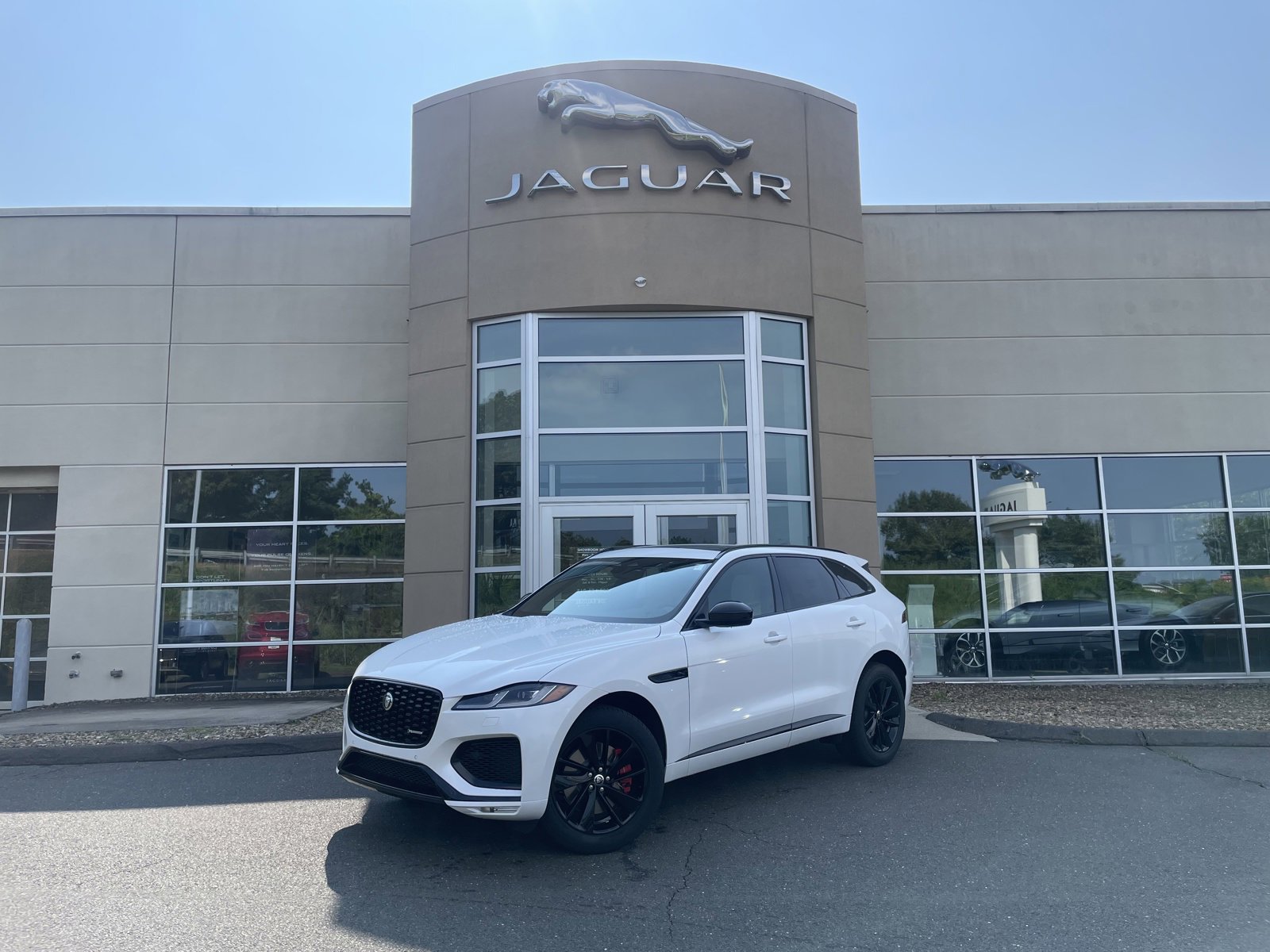 2025 Jaguar F-PACE R-Dynamic S