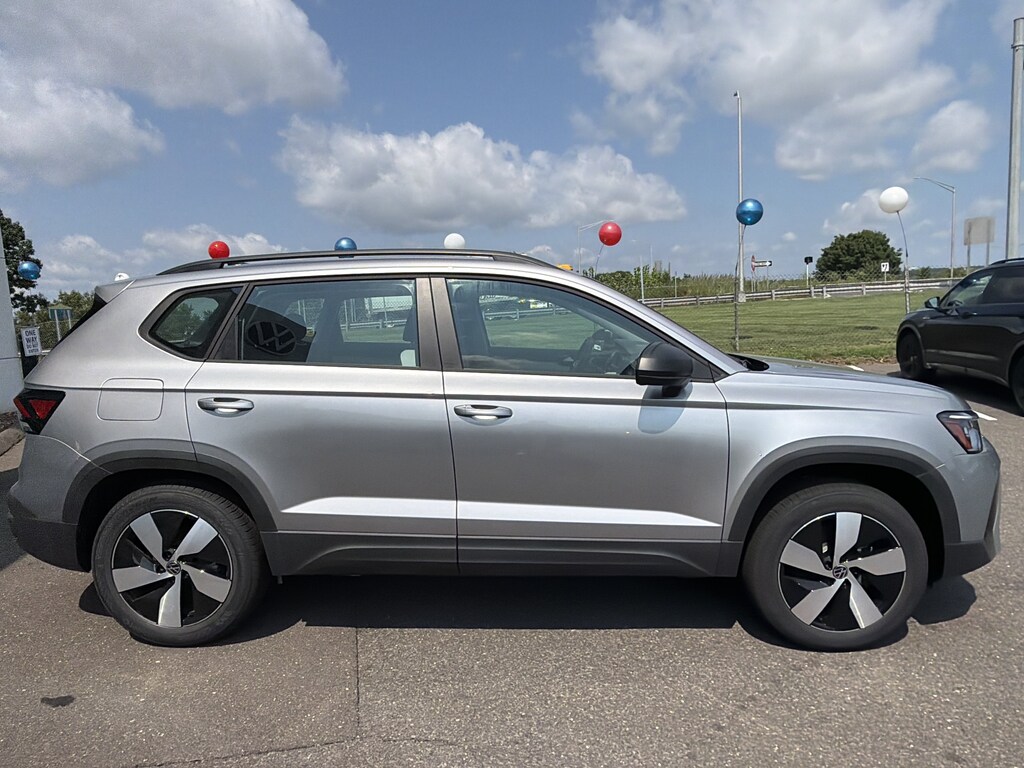 New 2025 Volkswagen Taos 1.5T S SUV