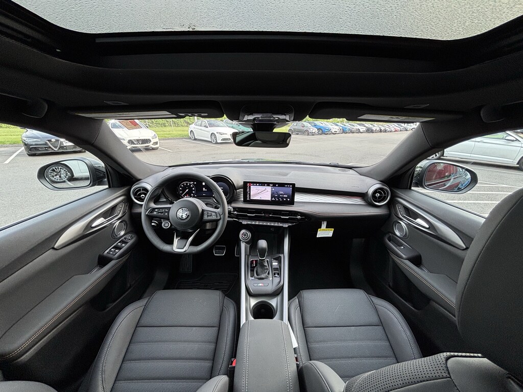 New 2026 Alfa Romeo Tonale Base SUV