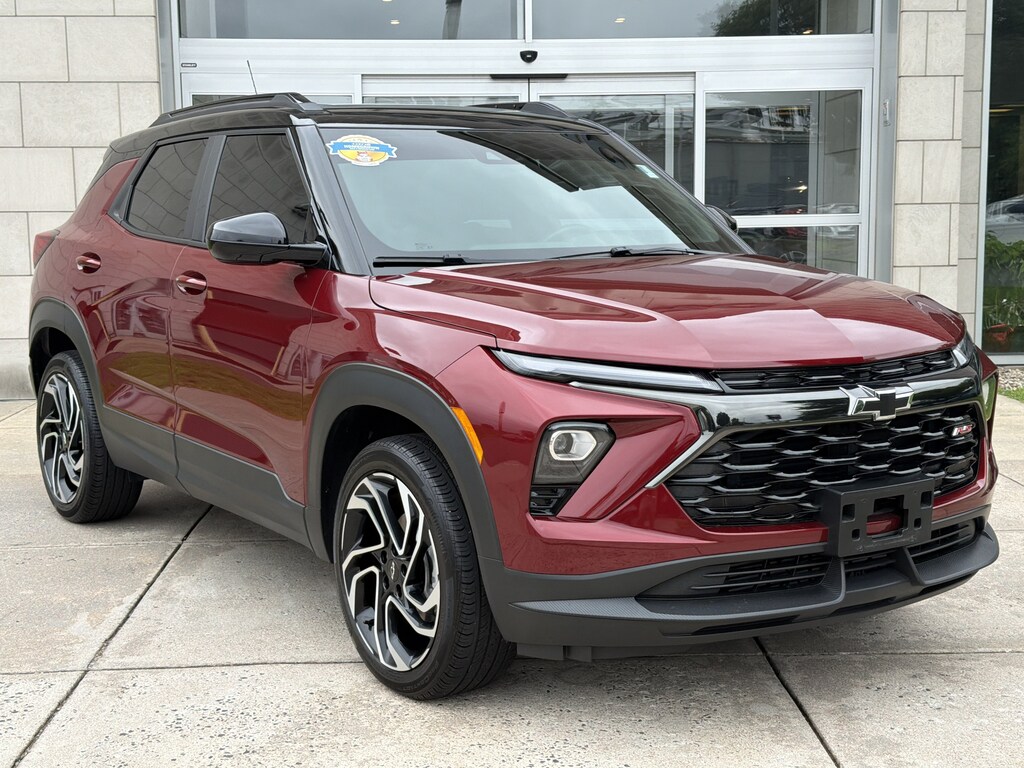 Used 2025 Chevrolet Trailblazer RS SUV