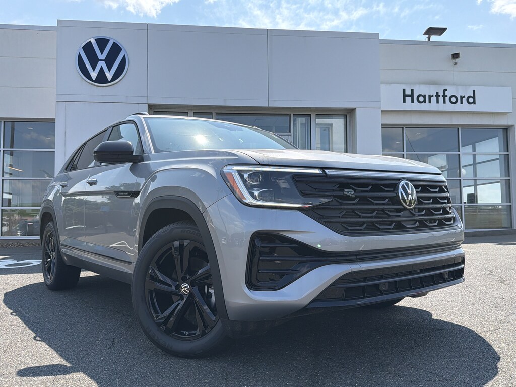 New 2026 Volkswagen Atlas Cross Sport SEL R-Line Black SUV