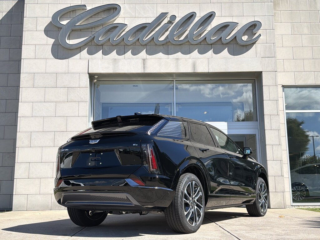 New 2027 CADILLAC OPTIQ Sport SUV