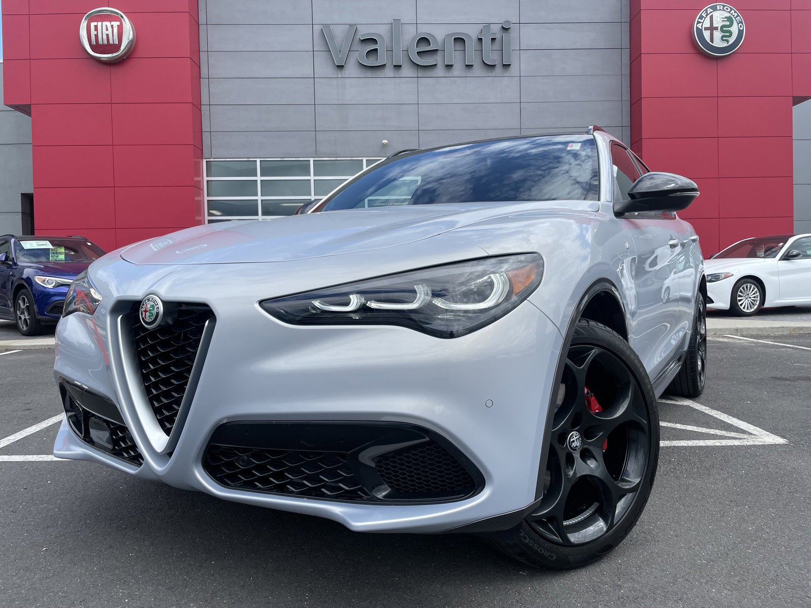 2024 Alfa Romeo Stelvio Ti's photo