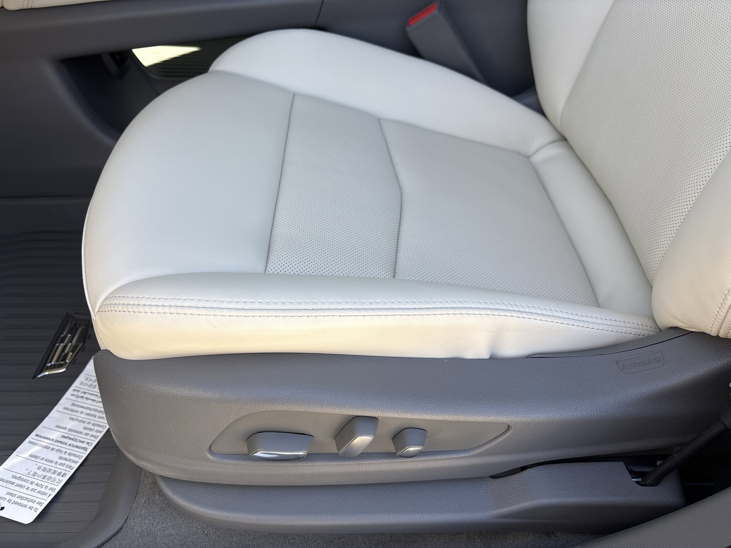2025 Cadillac XT5 Premium Luxury - Photo 28