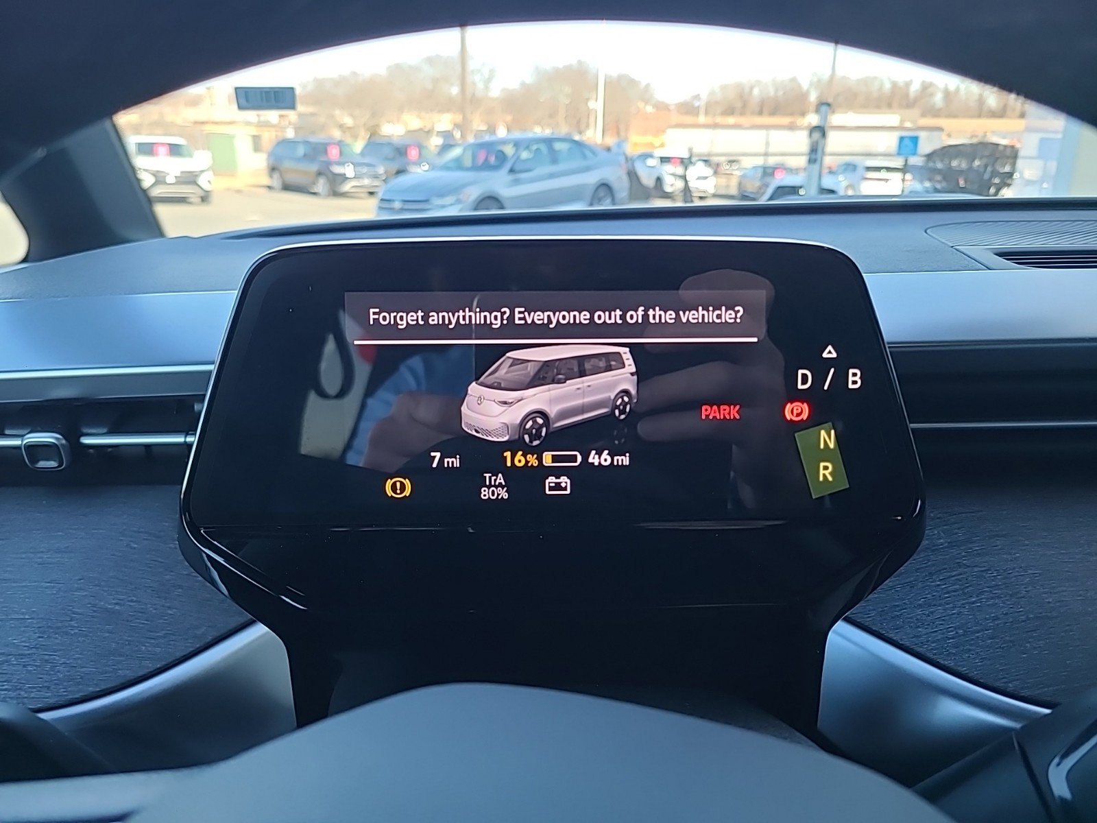 2025 Volkswagen ID. Buzz PRO S - Photo 30