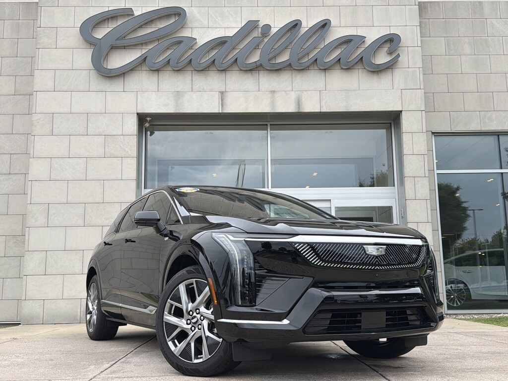 Used 2025 CADILLAC OPTIQ Luxury w/1SE SUV