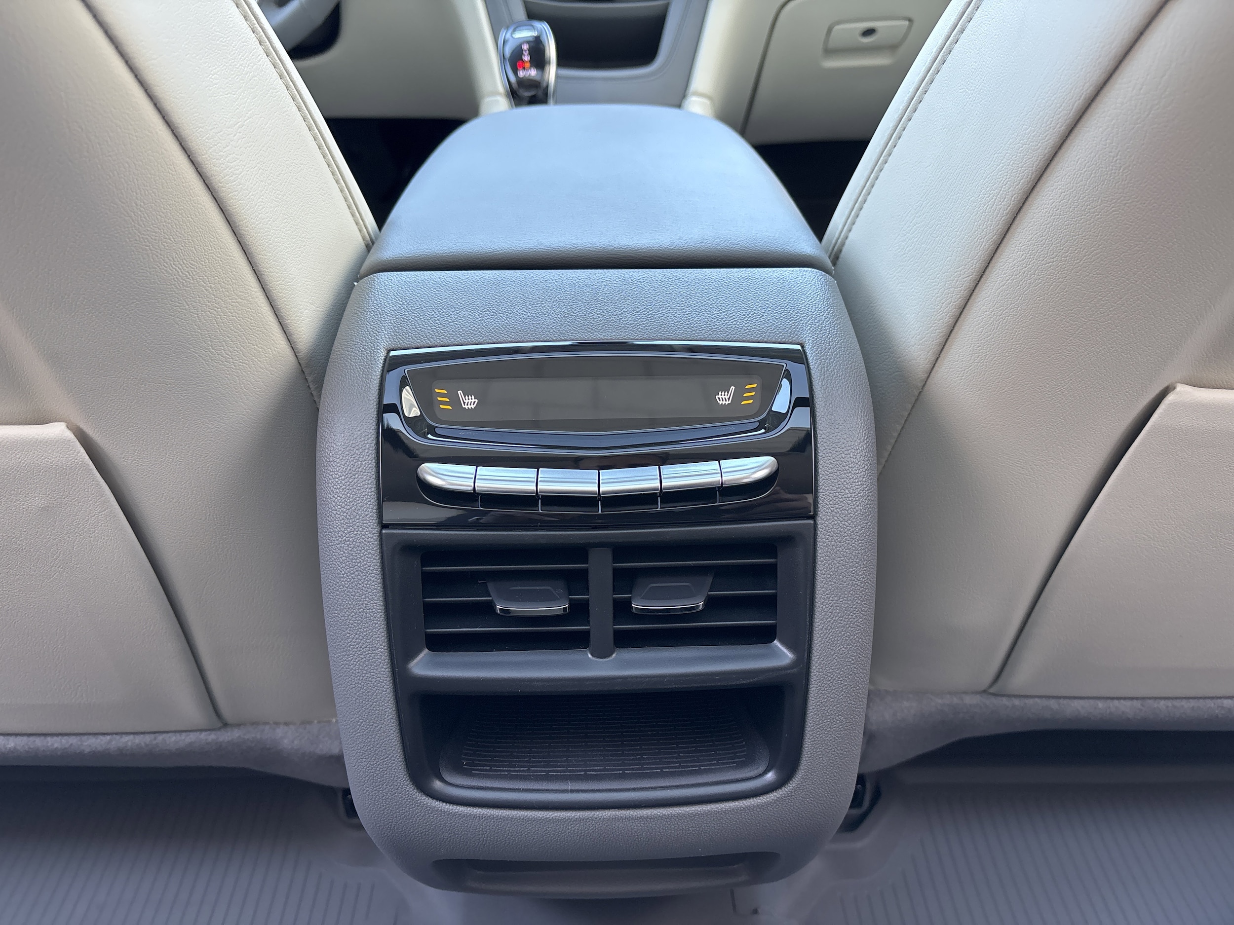 2025 Cadillac XT5 Premium Luxury - Photo 32