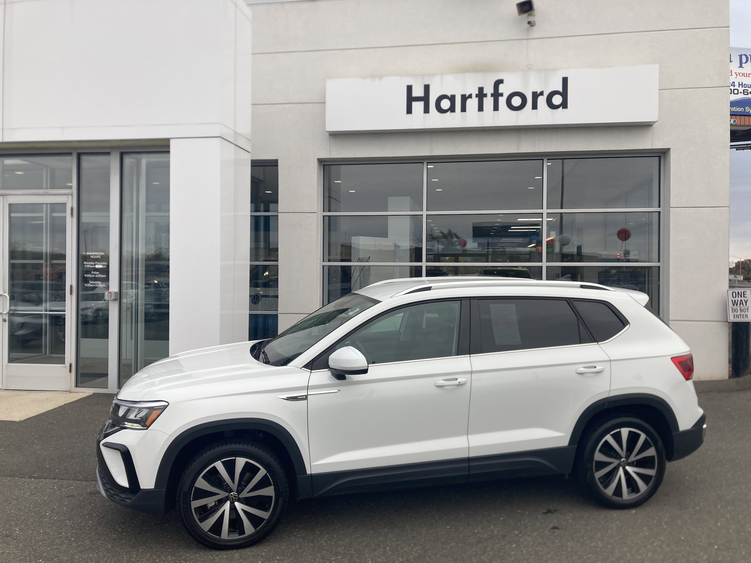 2024 Volkswagen Taos SE