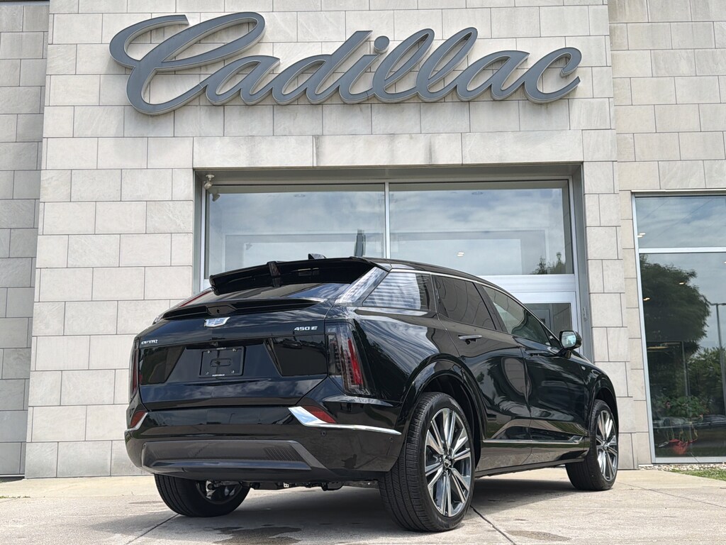 New 2026 CADILLAC OPTIQ Premium Luxury SUV