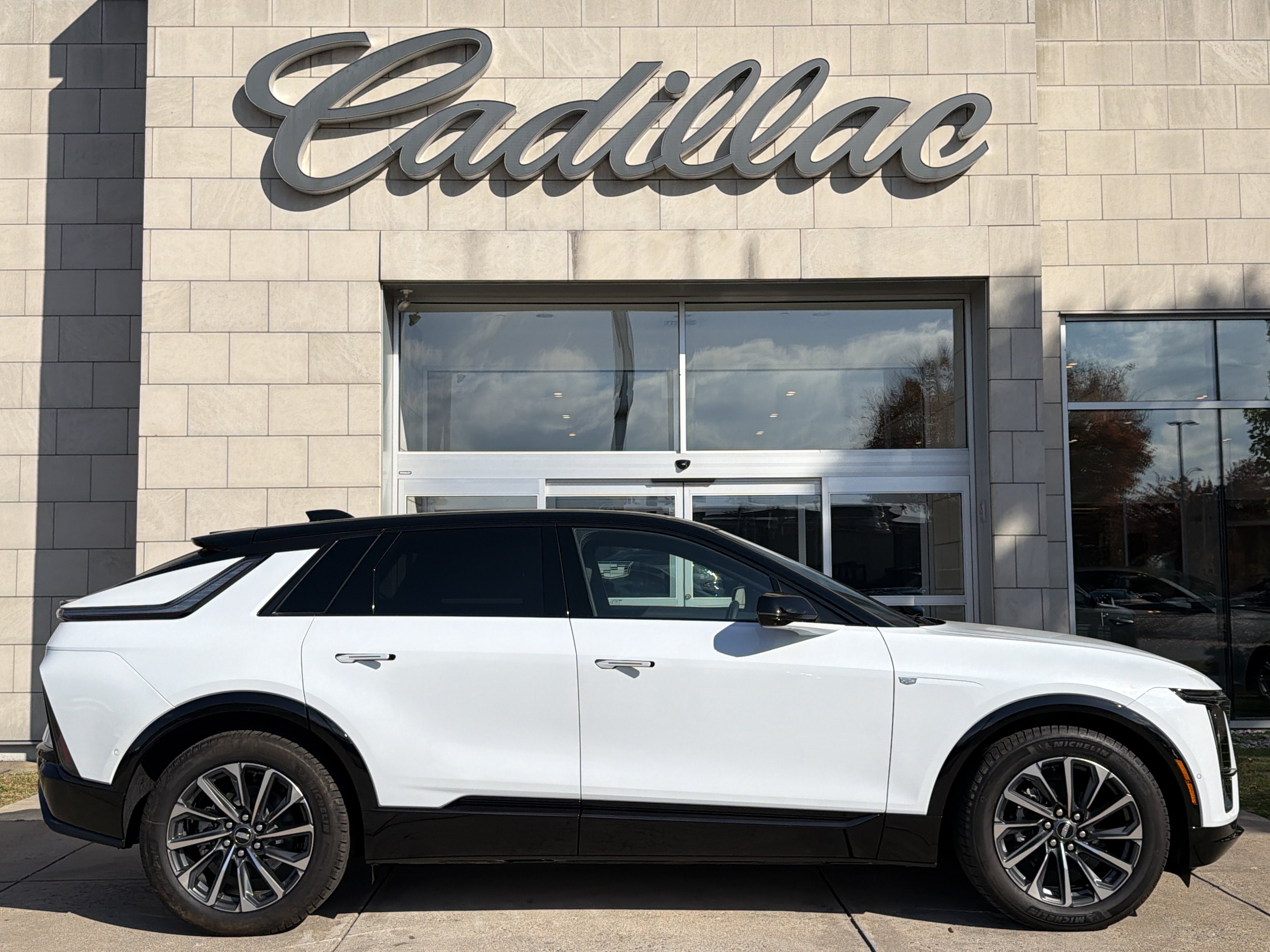 Used 2026 CADILLAC LYRIQ Sport SUV