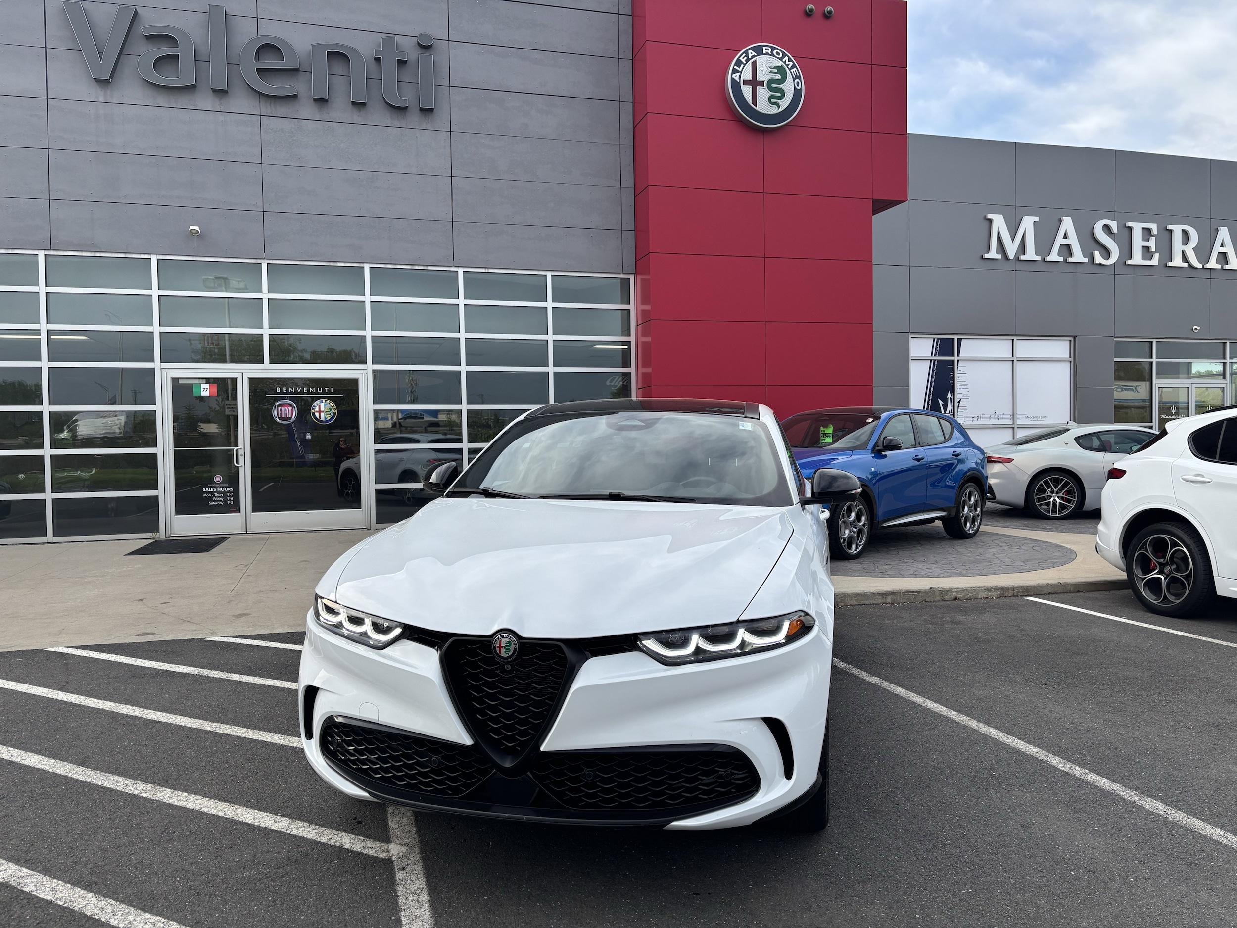 2024 Alfa Romeo Tonale Veloce's photo