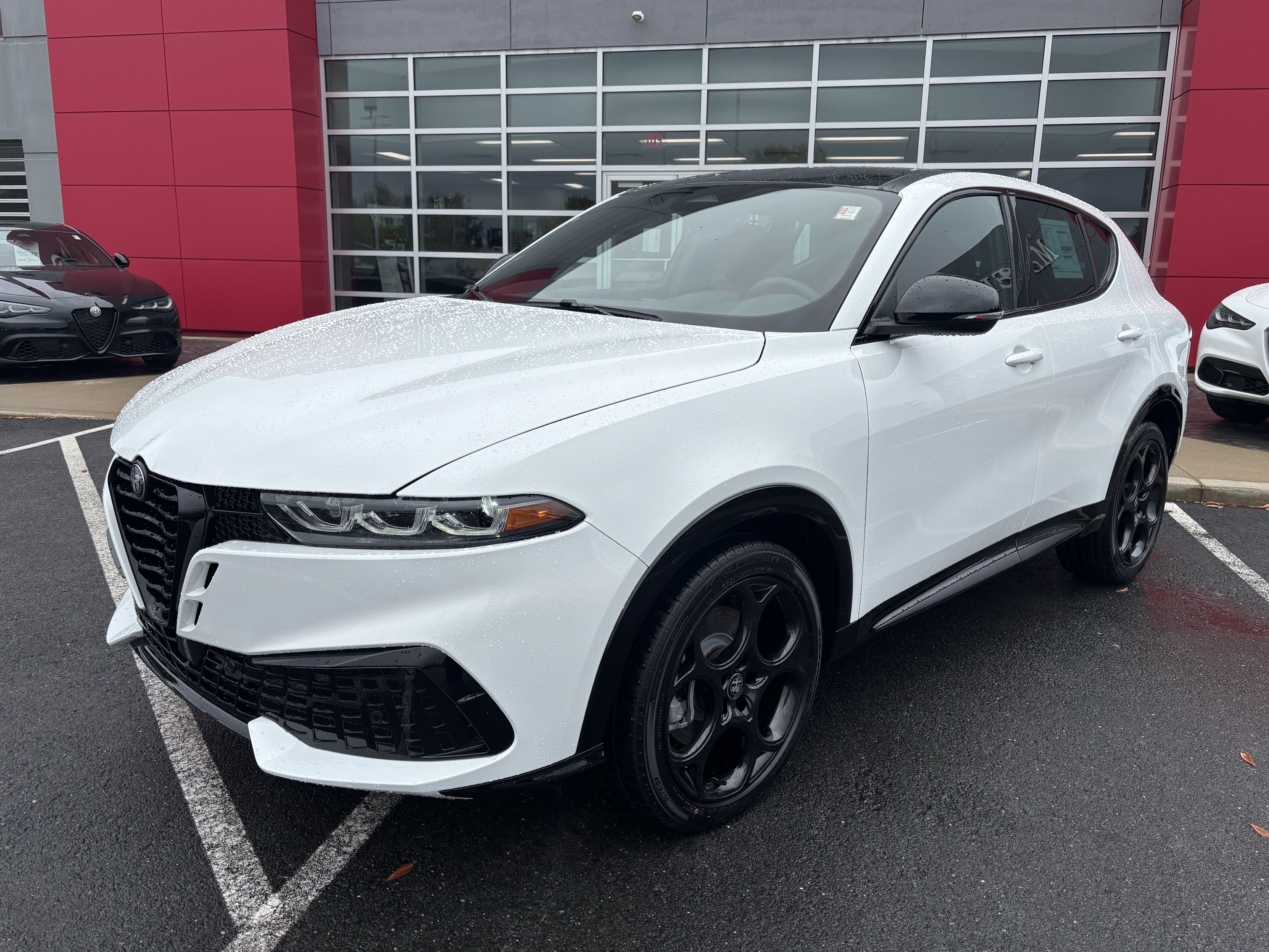New 2026 Alfa Romeo Tonale Base SUV