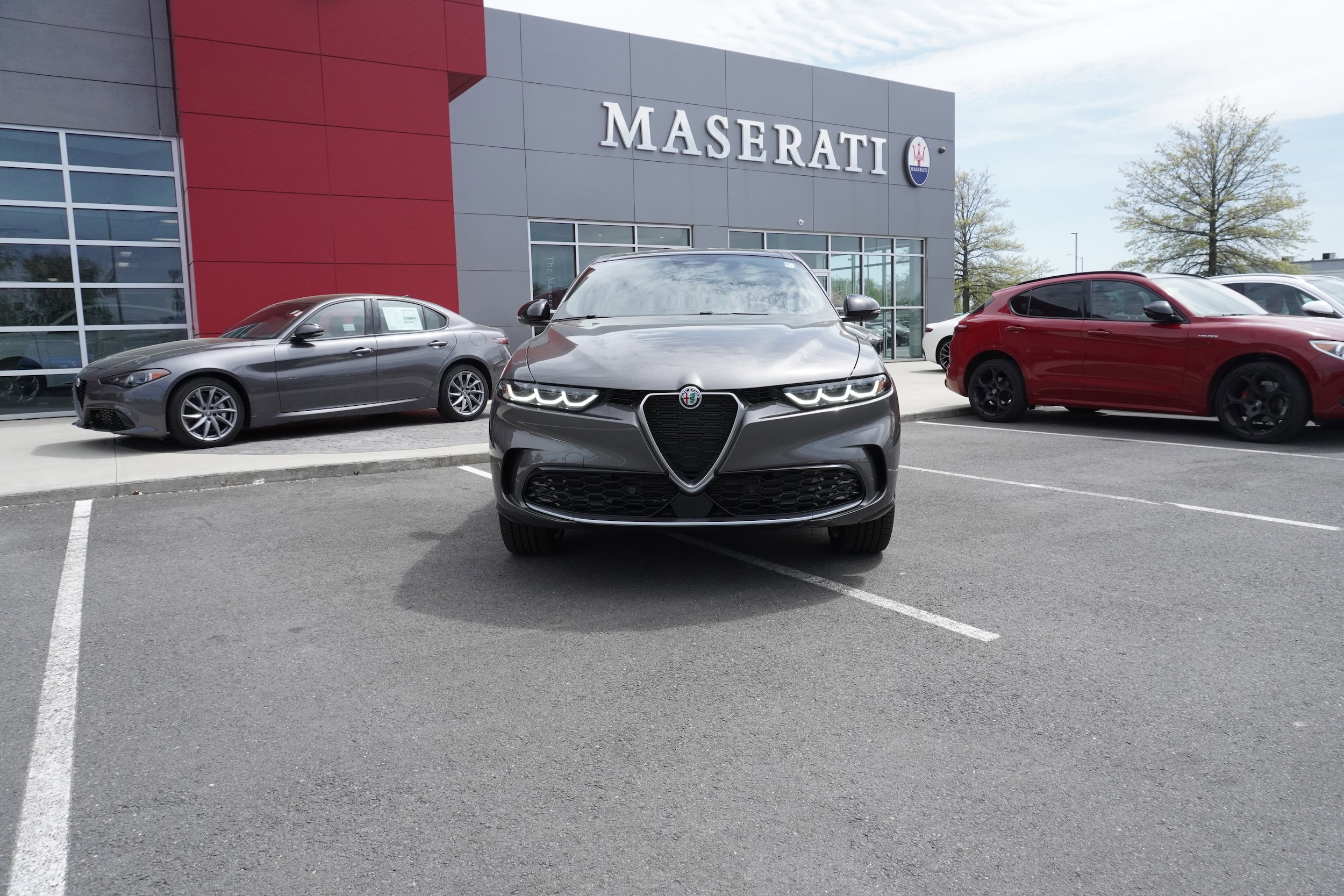 2024 Alfa Romeo Tonale Ti photo 3