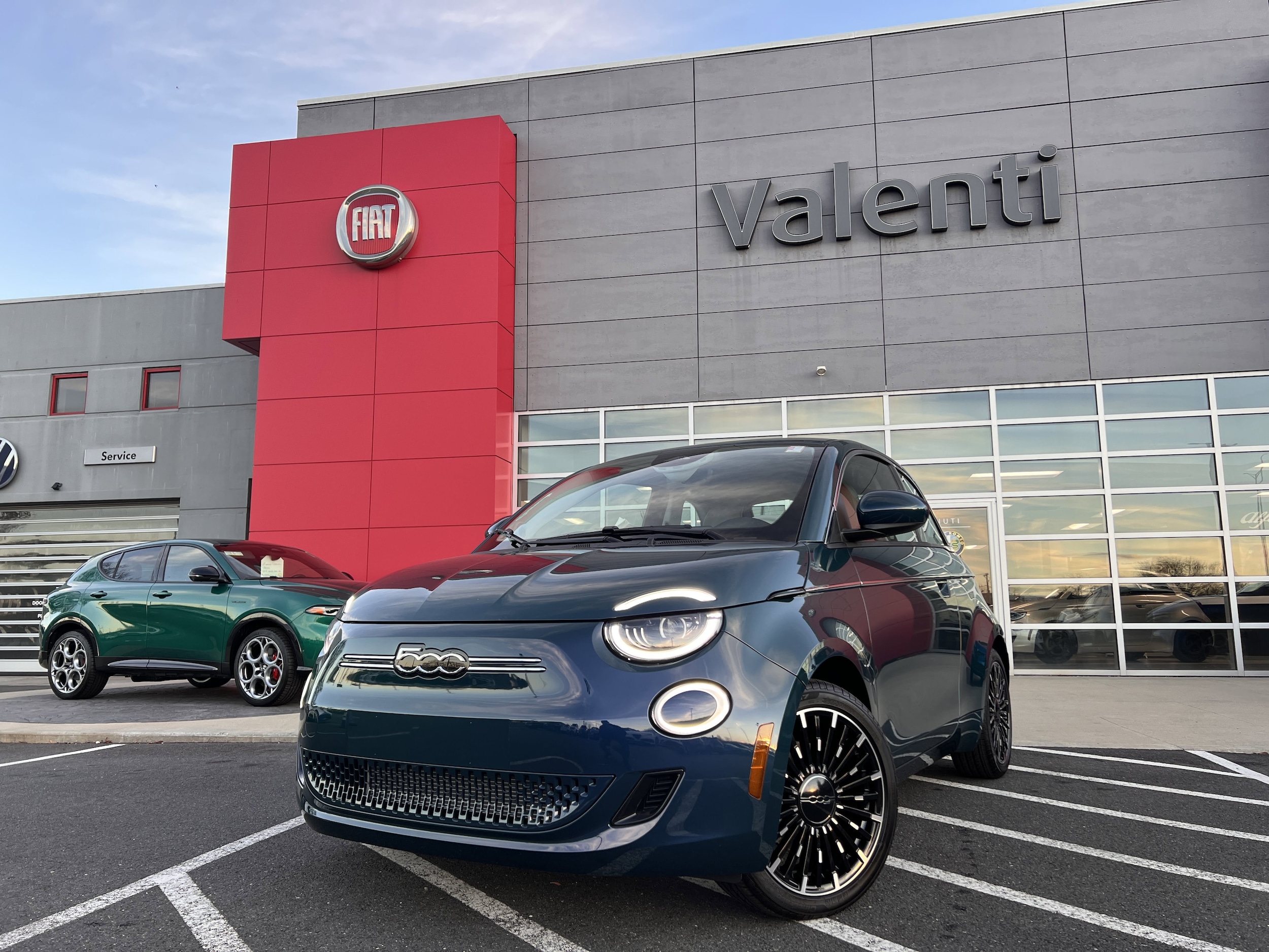 2025 FIAT 500e Base's photo