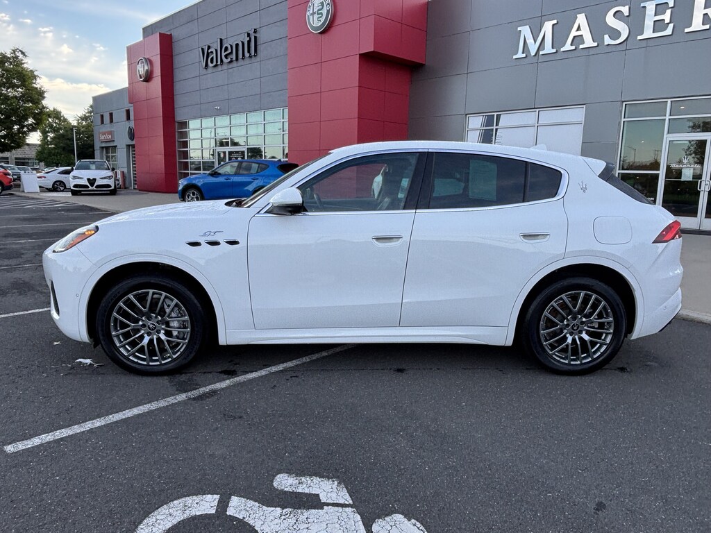 Used 2024 Maserati Grecale GT SUV