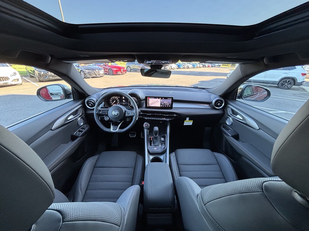New 2026 Alfa Romeo Tonale Base SUV
