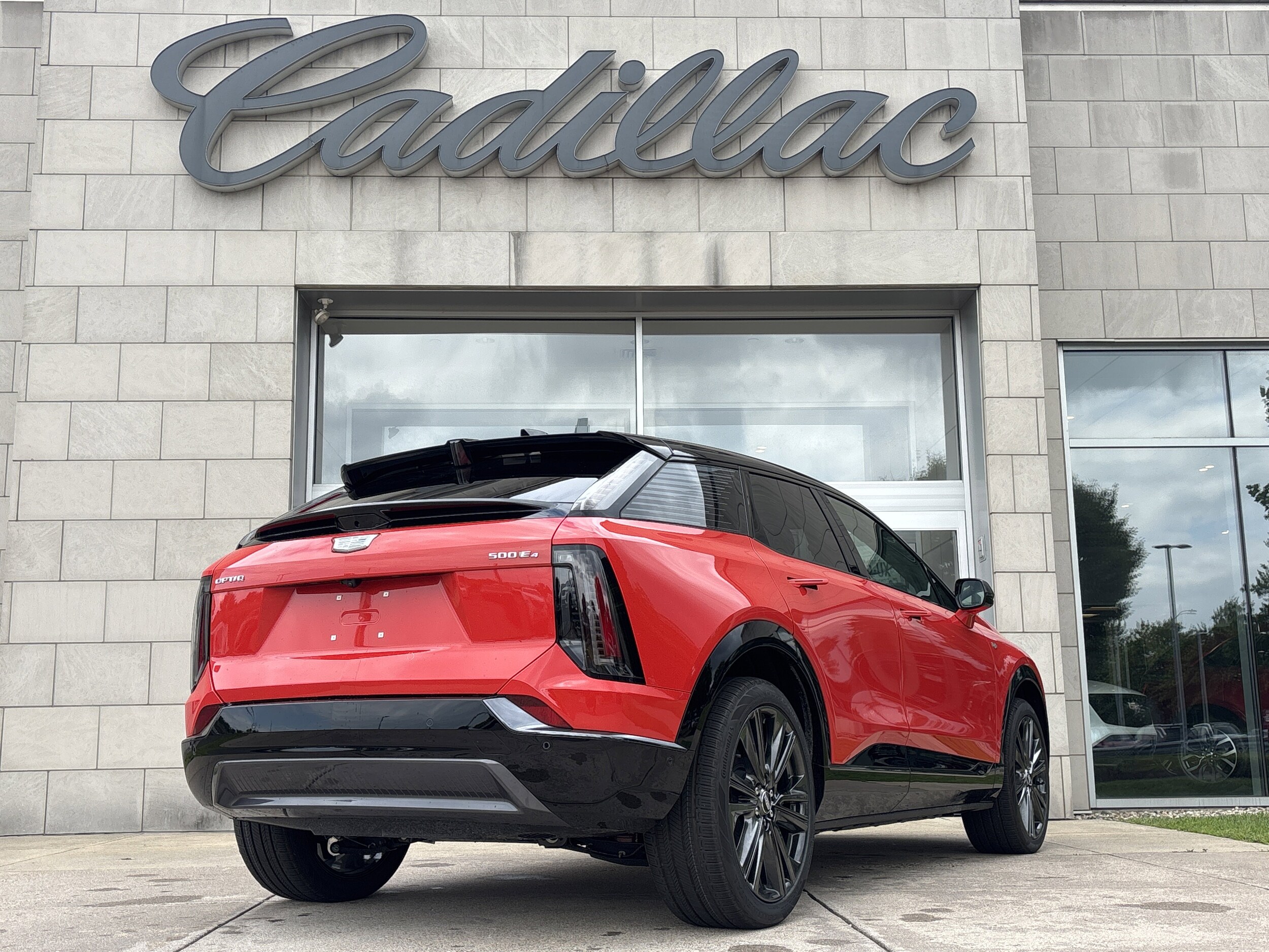 2025 Cadillac Optiq Sport photo 4