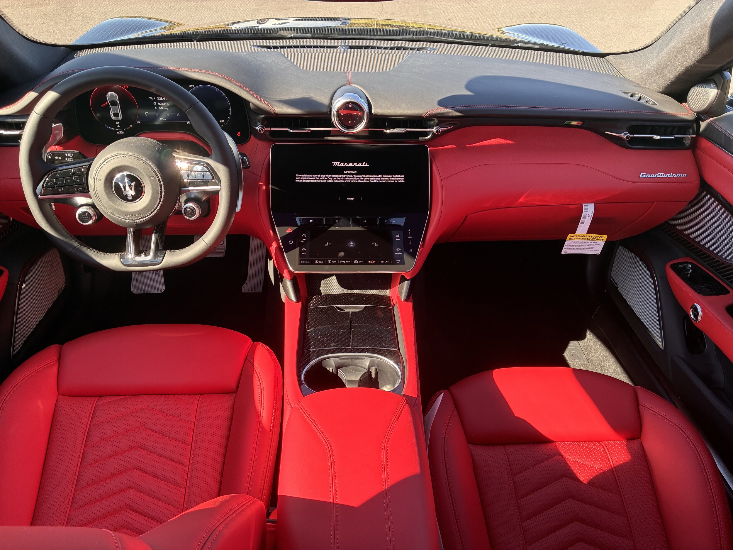 2025 Maserati Granturismo Modena photo 2