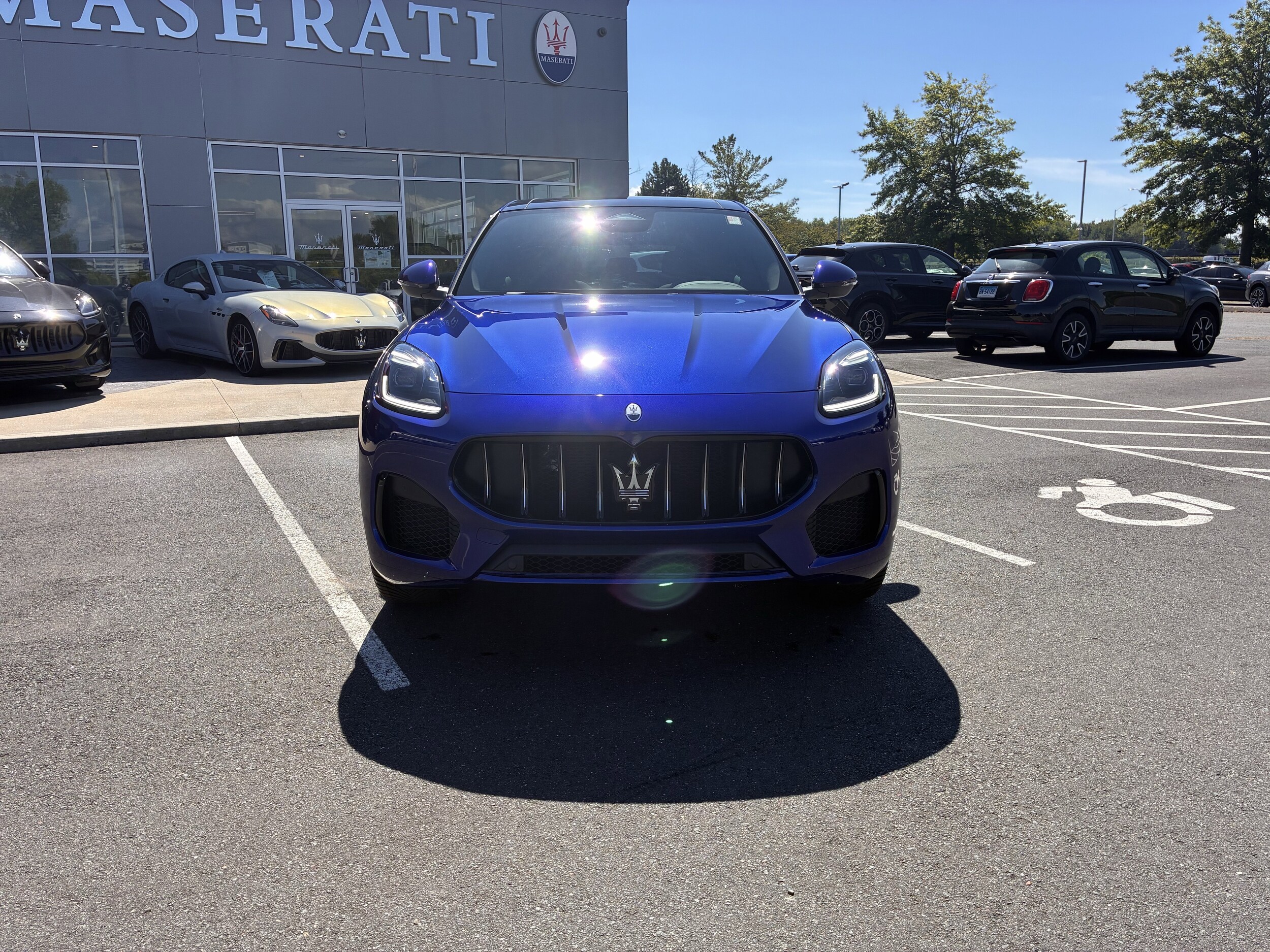 2025 Maserati Grecale photo 3