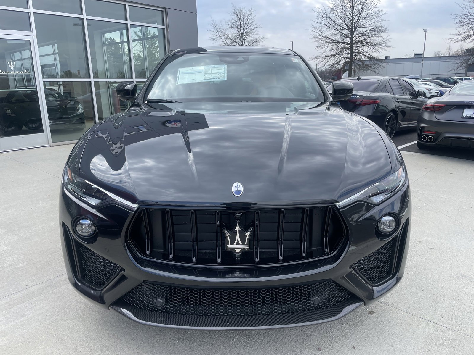 2024 Maserati Levante Trofeo photo 3
