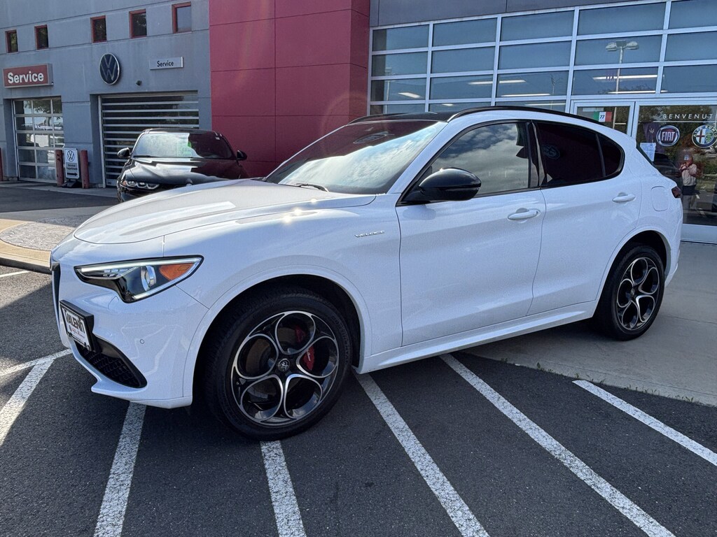 Used 2022 Alfa Romeo Stelvio Veloce Veloce AWD