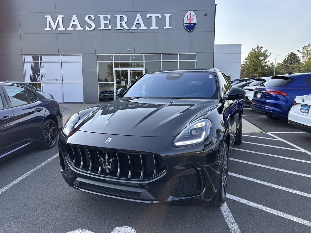 Certified 2025 Maserati Grecale AWD