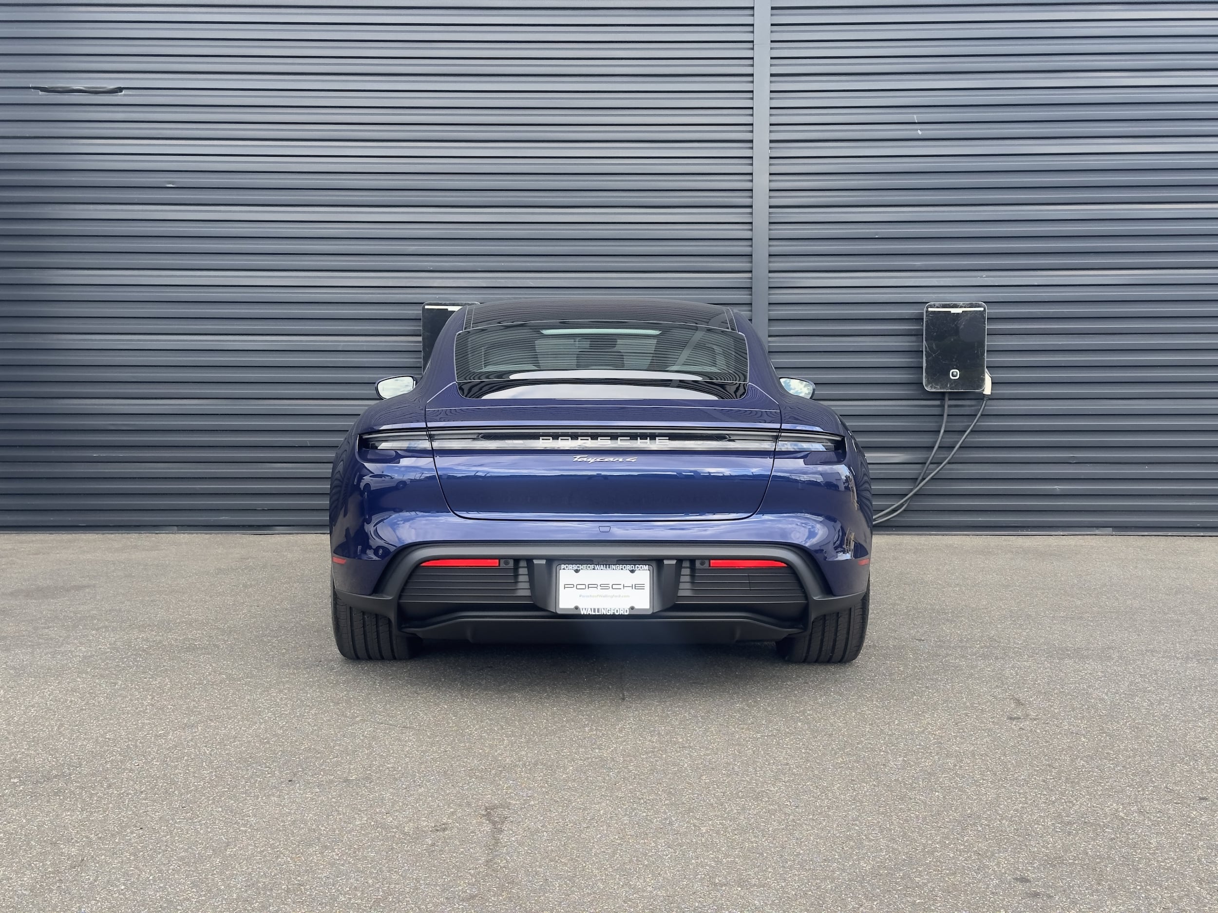 2025 Porsche Taycan Base - Photo 8