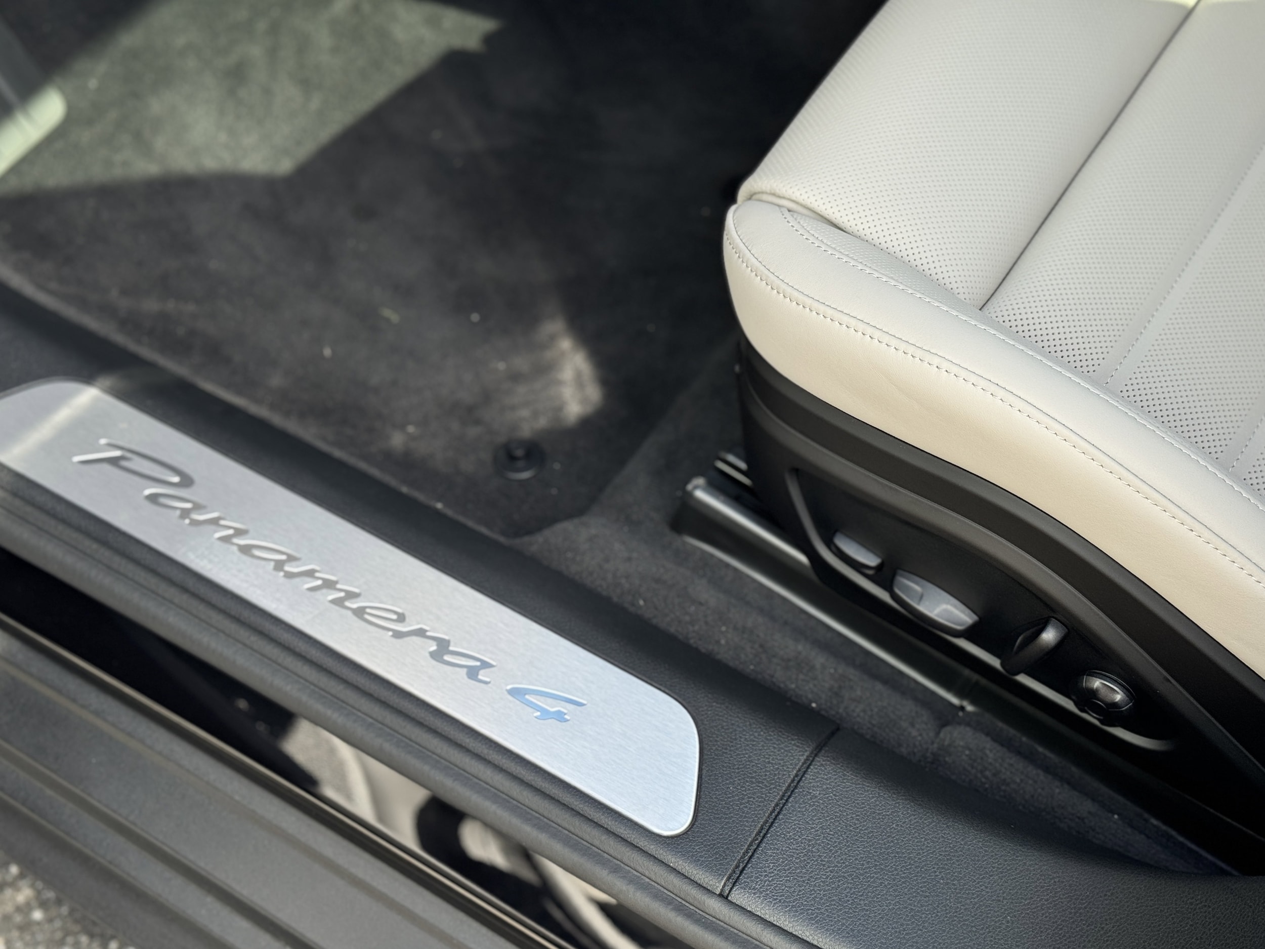 2025 Porsche Panamera Base - Photo 26