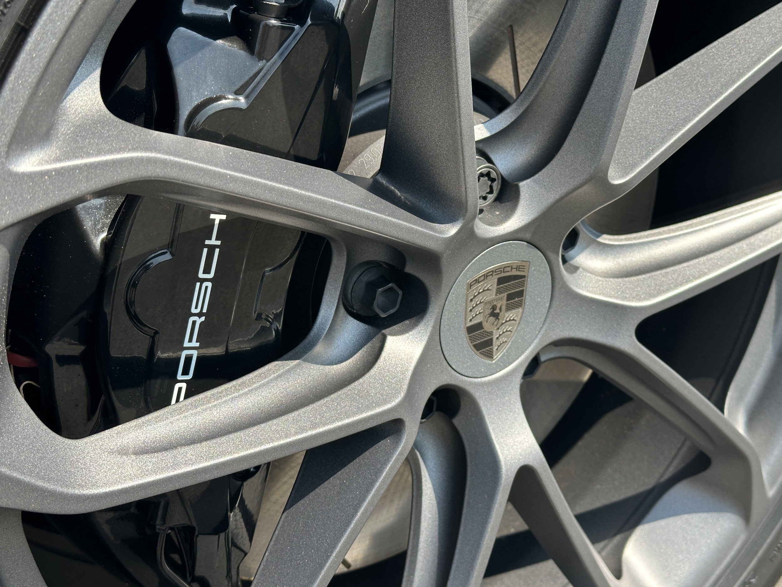 2025 Porsche Cayenne Coup Turbo E-Hybrid - Photo 27
