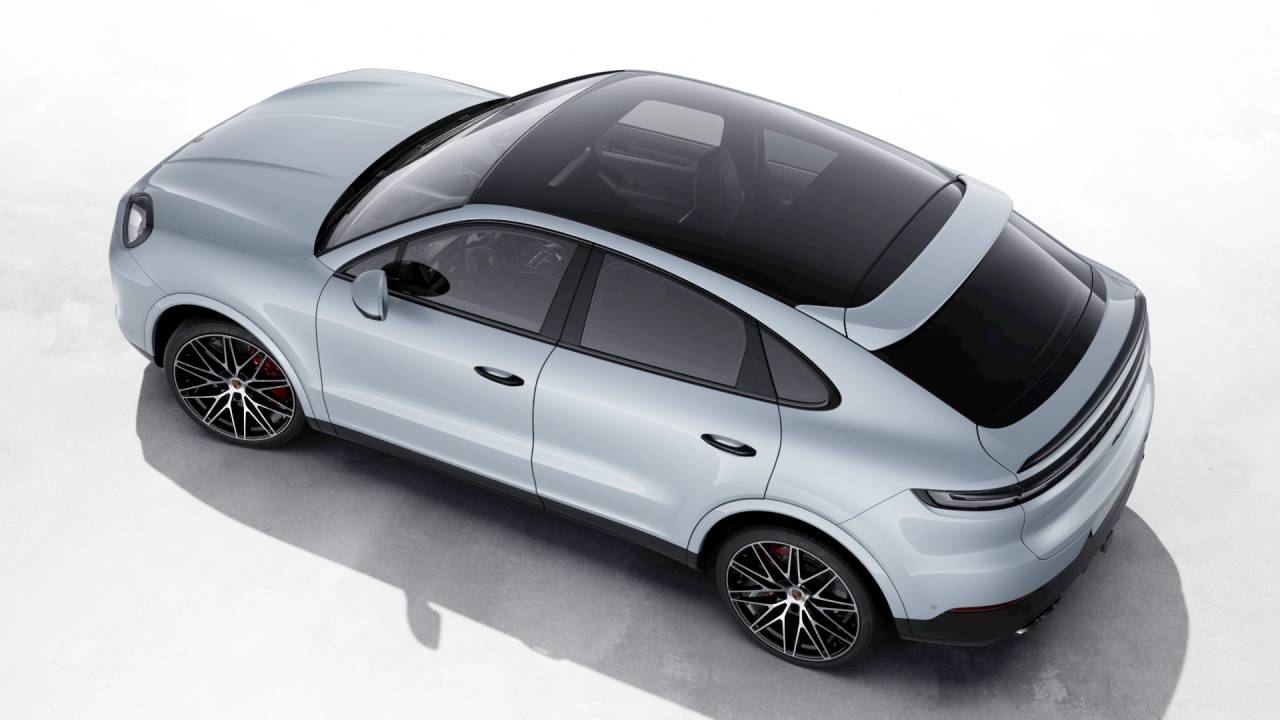 2026 Porsche Cayenne S Coupe photo 4