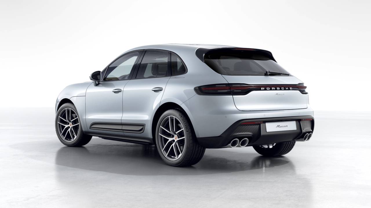2026 Porsche Macan T photo 3