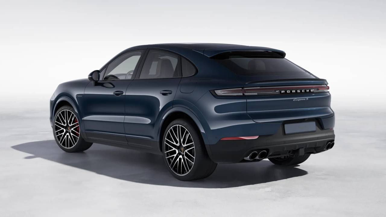 2026 Porsche Cayenne S E-Hybrid Coupe photo 3