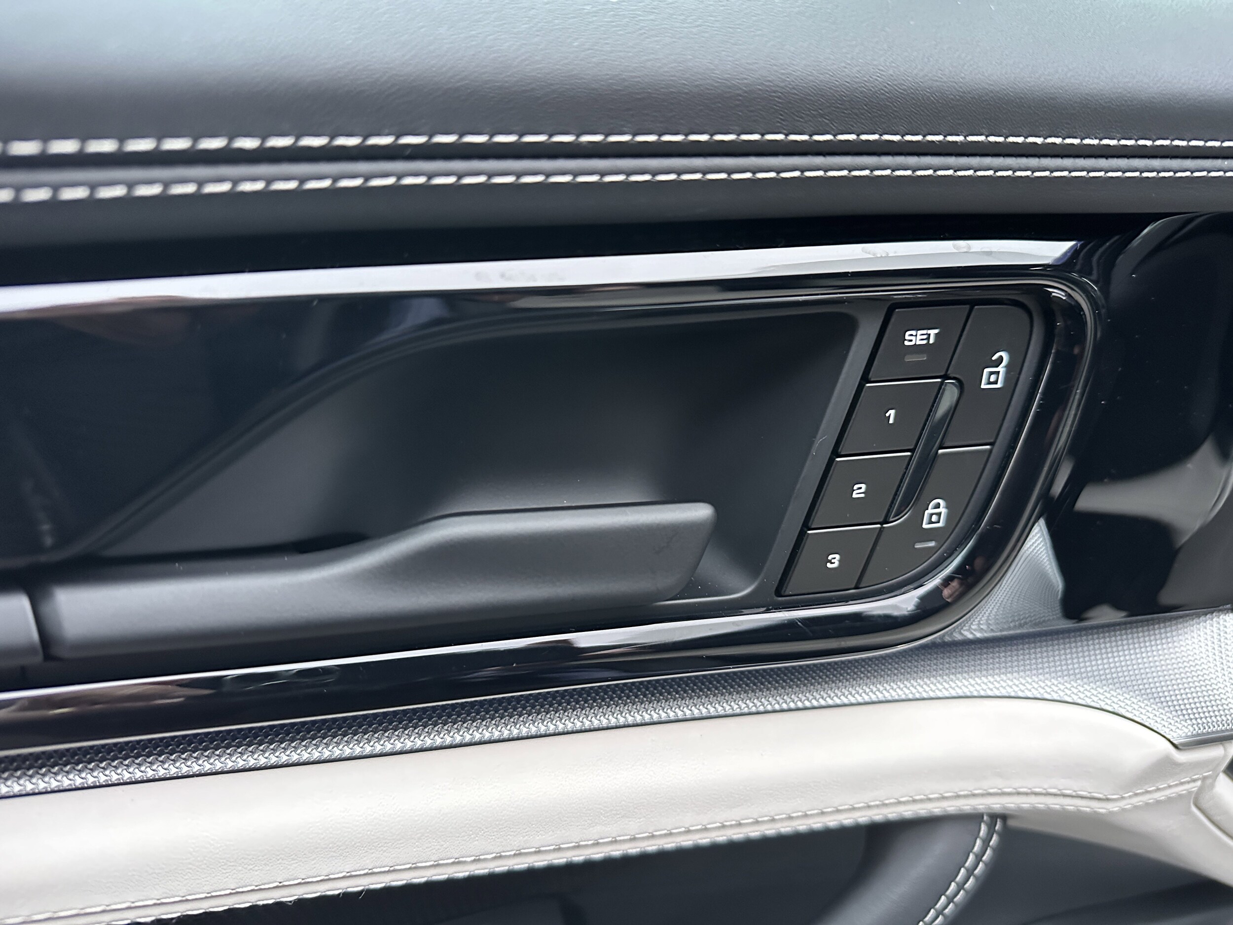 2026 Porsche Panamera Base - Photo 25