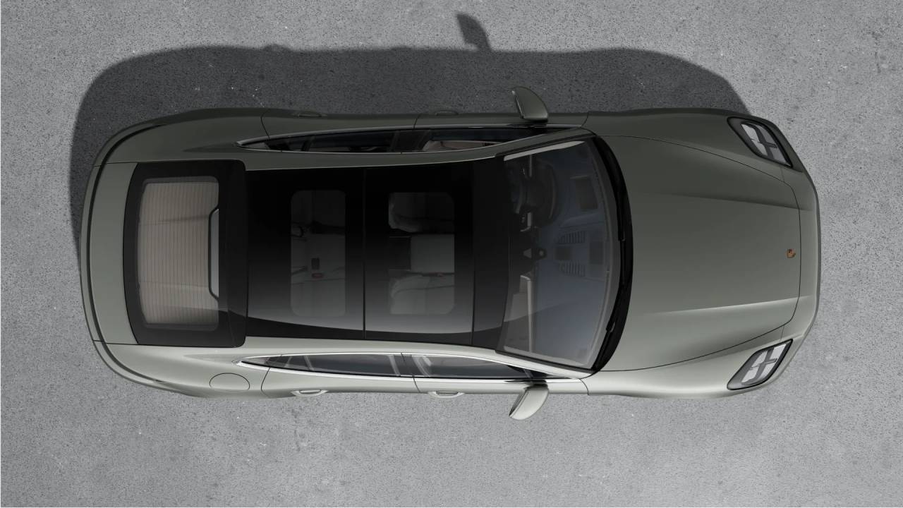 2026 Porsche Panamera 4 photo 3