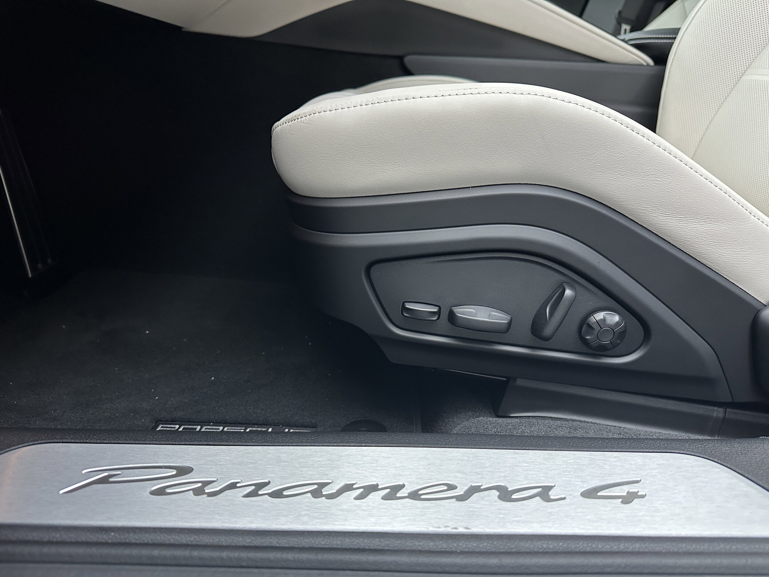 2026 Porsche Panamera Base - Photo 28