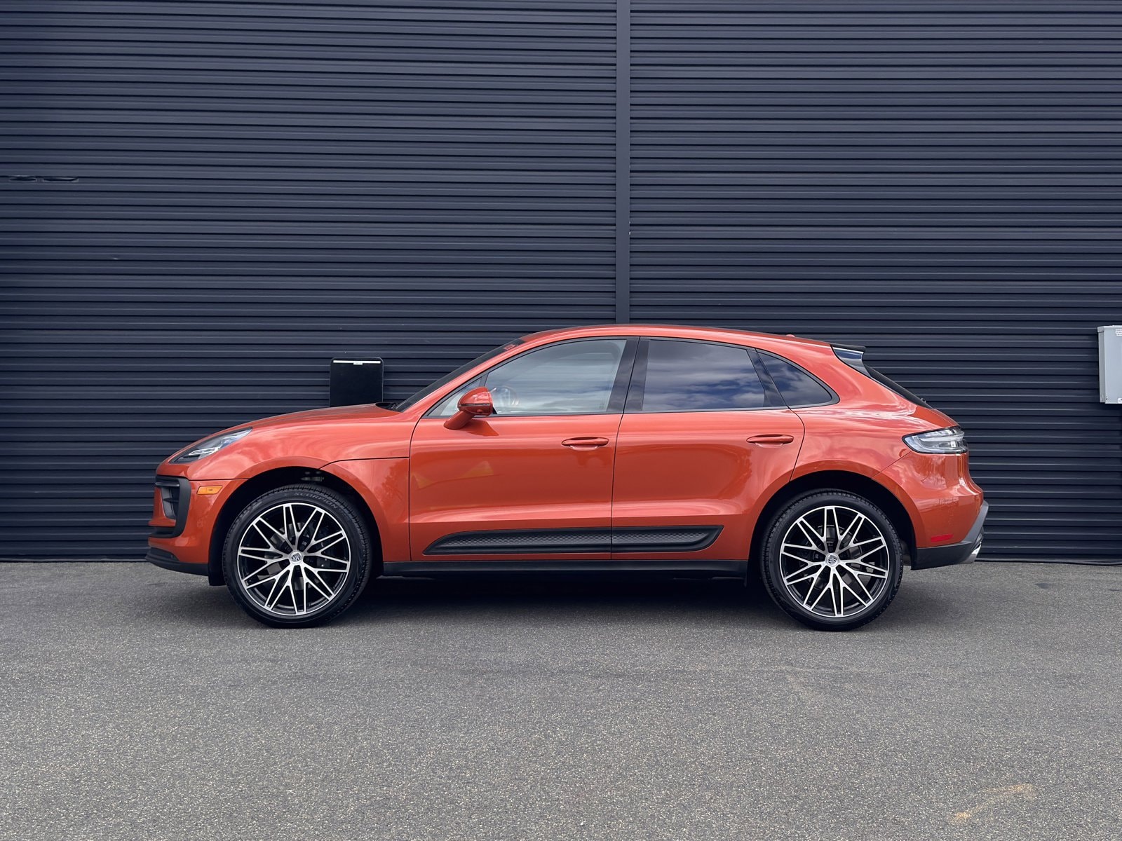 Certified 2024 Porsche Macan Base with VIN WP1AA2A55RLB11077 for sale in Wallingford, CT