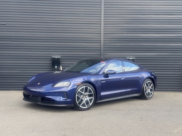 2025 Porsche Taycan 4 4 AWD