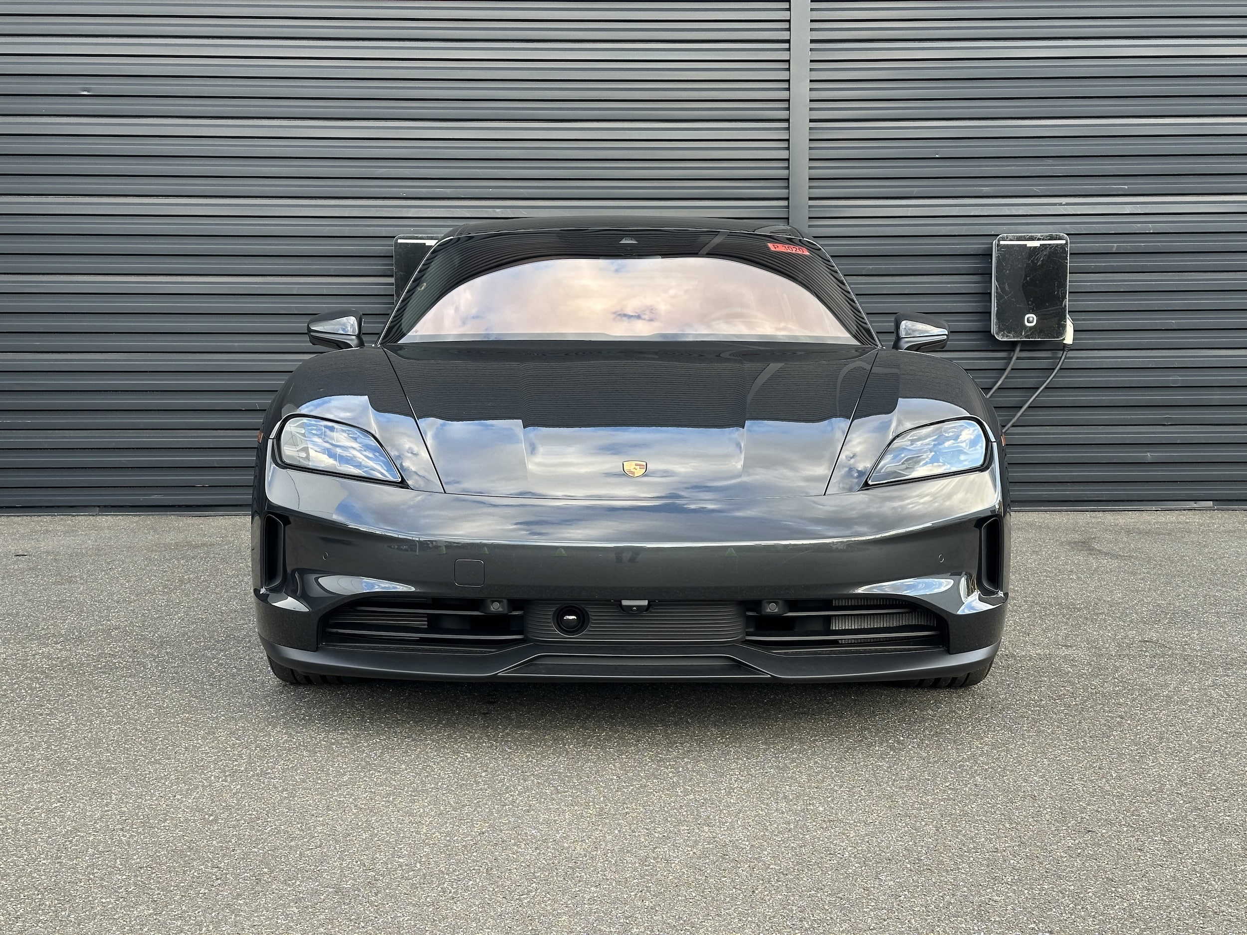 2026 Porsche Taycan S - Photo 11