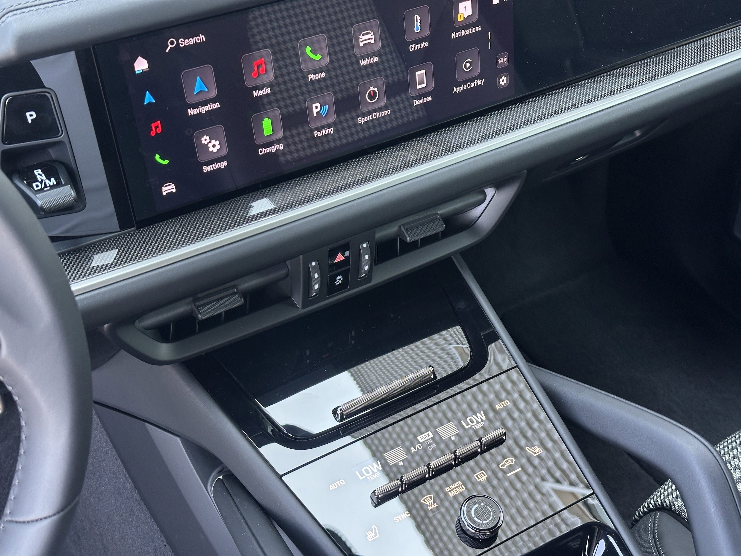 2025 Porsche Cayenne Coup Turbo E-Hybrid - Photo 19