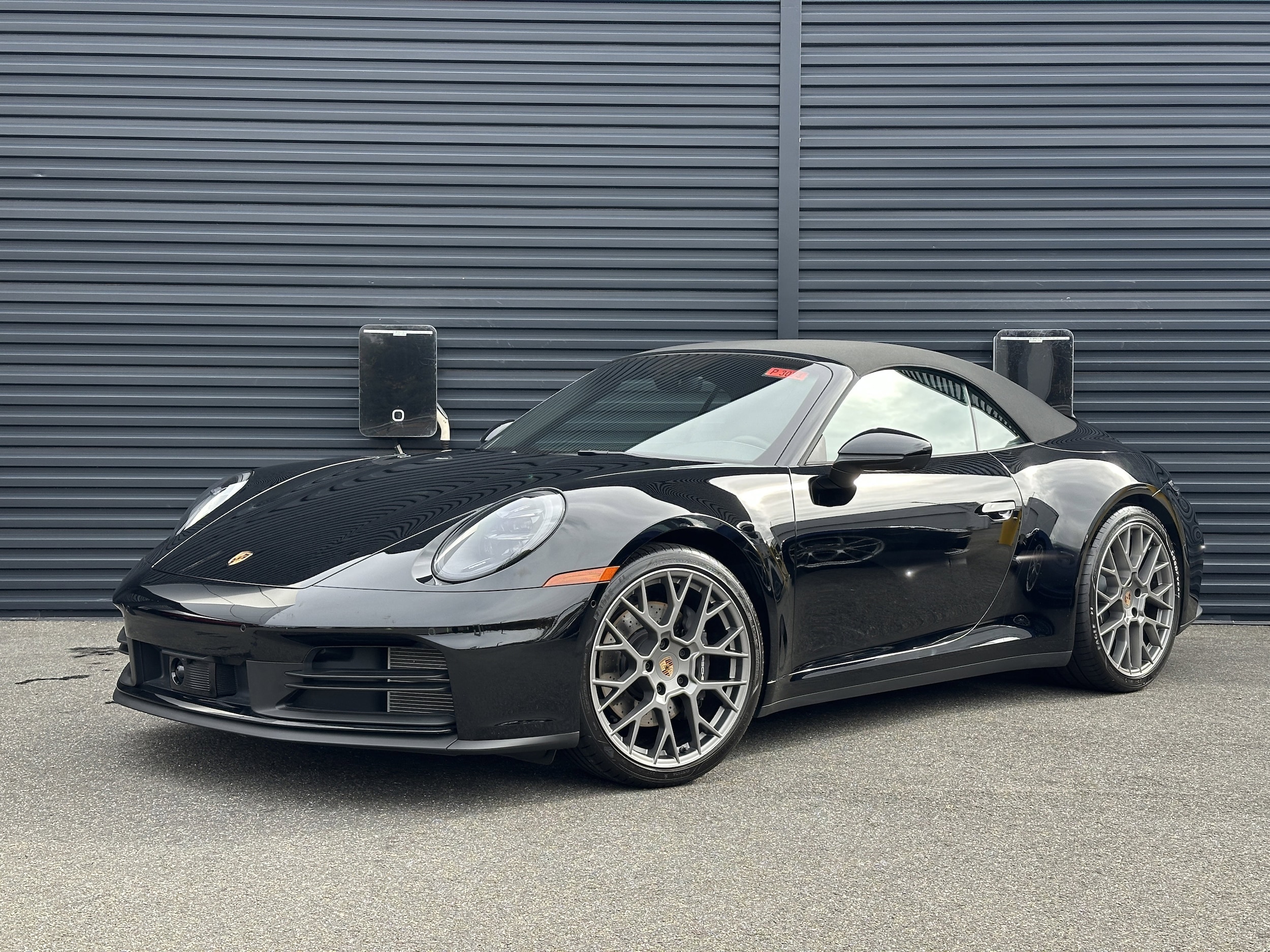 2025 Porsche 911's photo